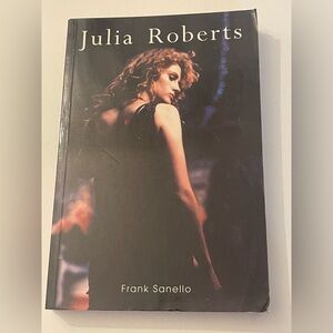 ‘Julia Robert’s’ Book by Frank Sanello